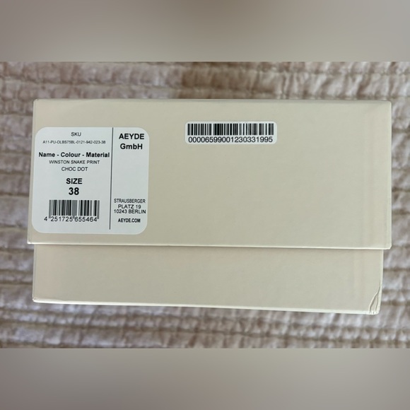 AEYDE WINSTON ITALIAN SANDALS - Picture 9 of 14